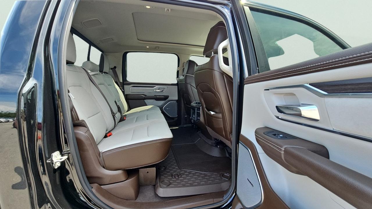 2026 RAM 1500 Laramie Photo