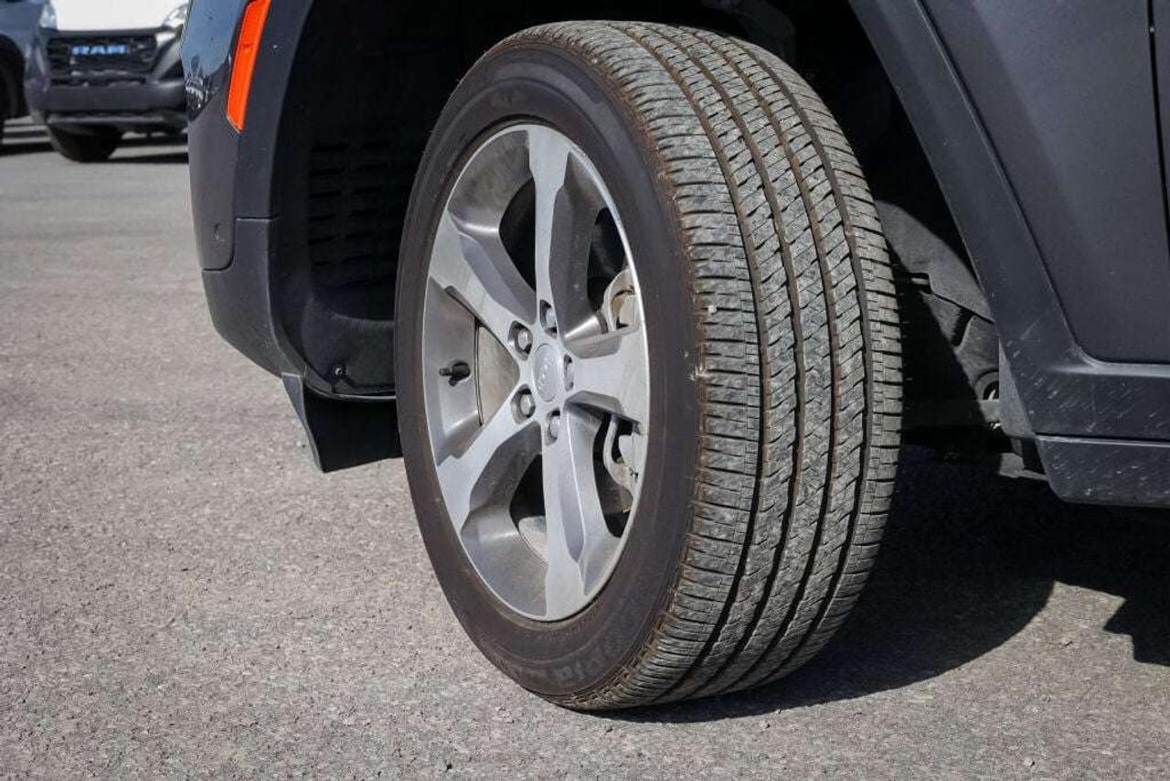 2025 Jeep Grand Cherokee Limited Photo