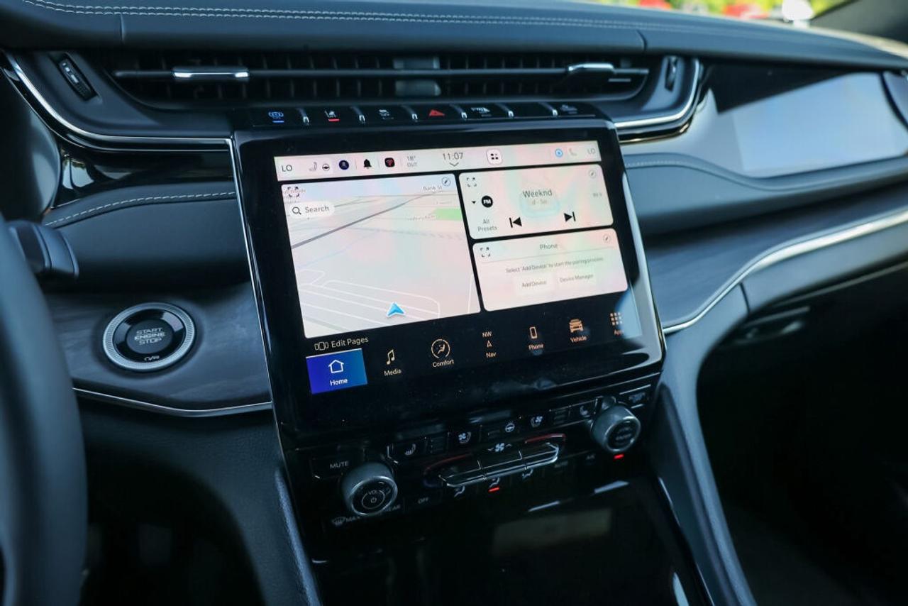 2023 Jeep Grand Cherokee 4xe  Photo