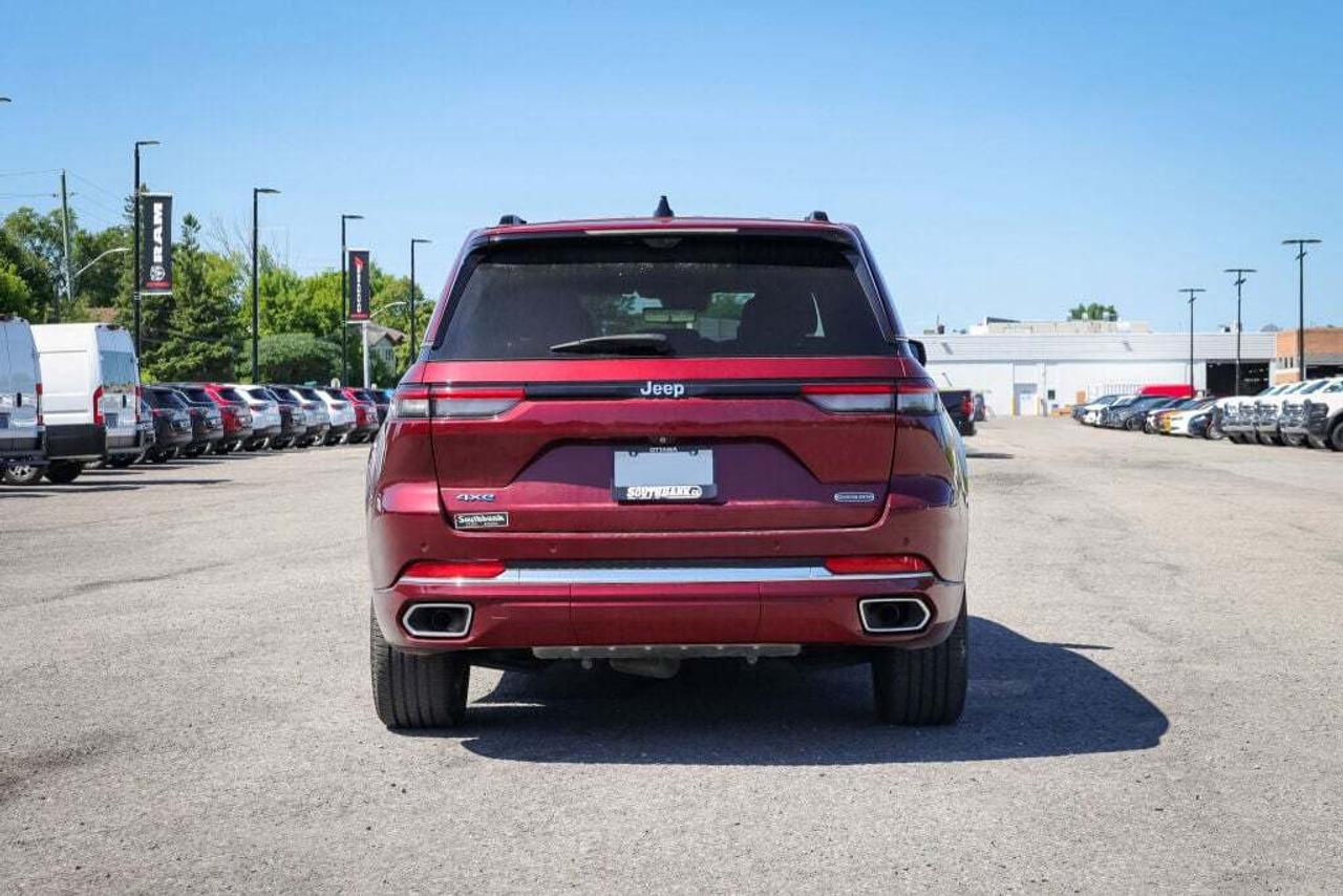 2023 Jeep Grand Cherokee 4xe  Photo