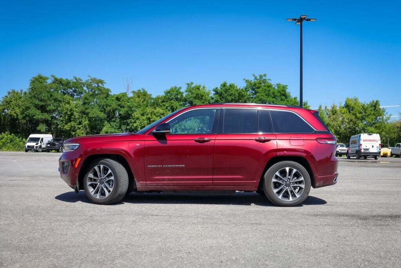 2023 Jeep Grand Cherokee 4xe  Photo4