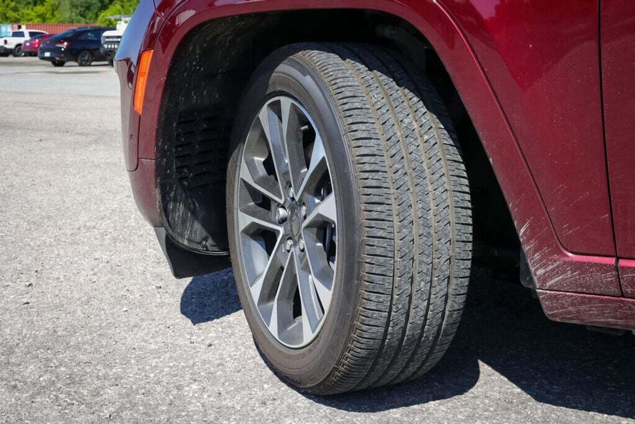 2023 Jeep Grand Cherokee 4xe  Photo