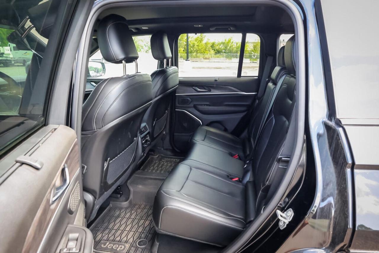 2025 Jeep Grand Cherokee  Photo