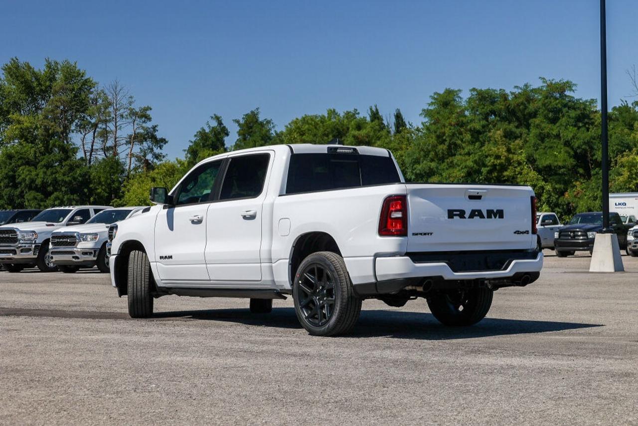 2025 RAM 1500  Photo