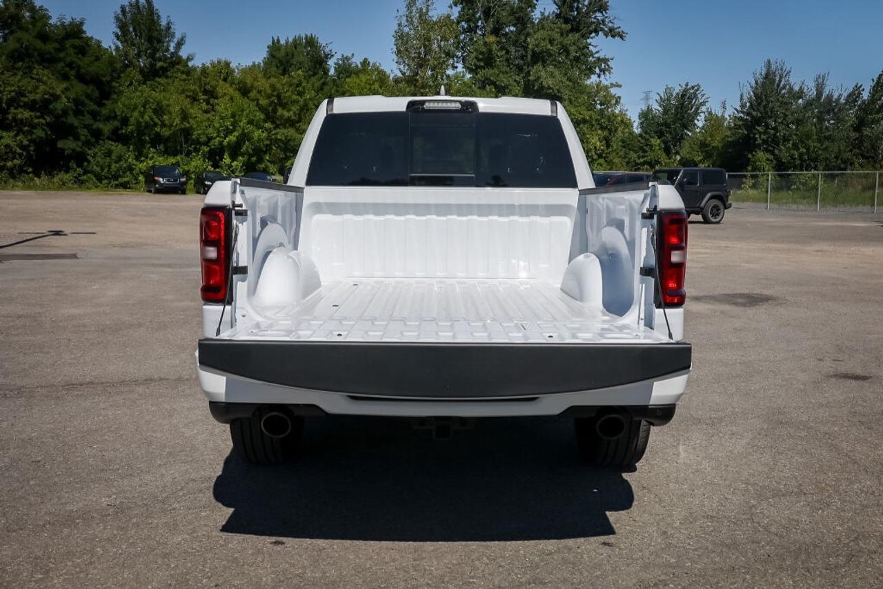 2025 RAM 1500  Photo