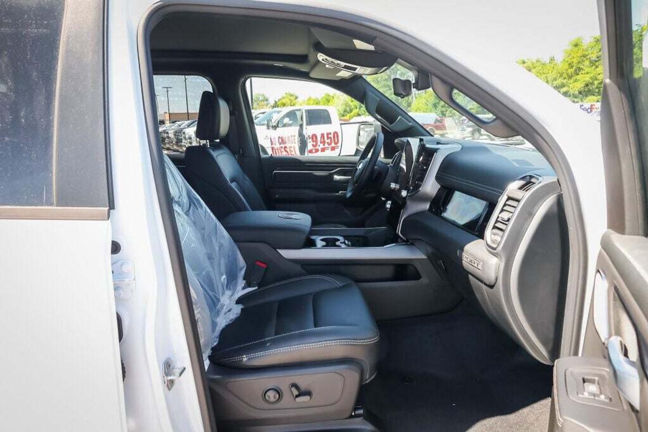 2025 RAM 1500  Photo