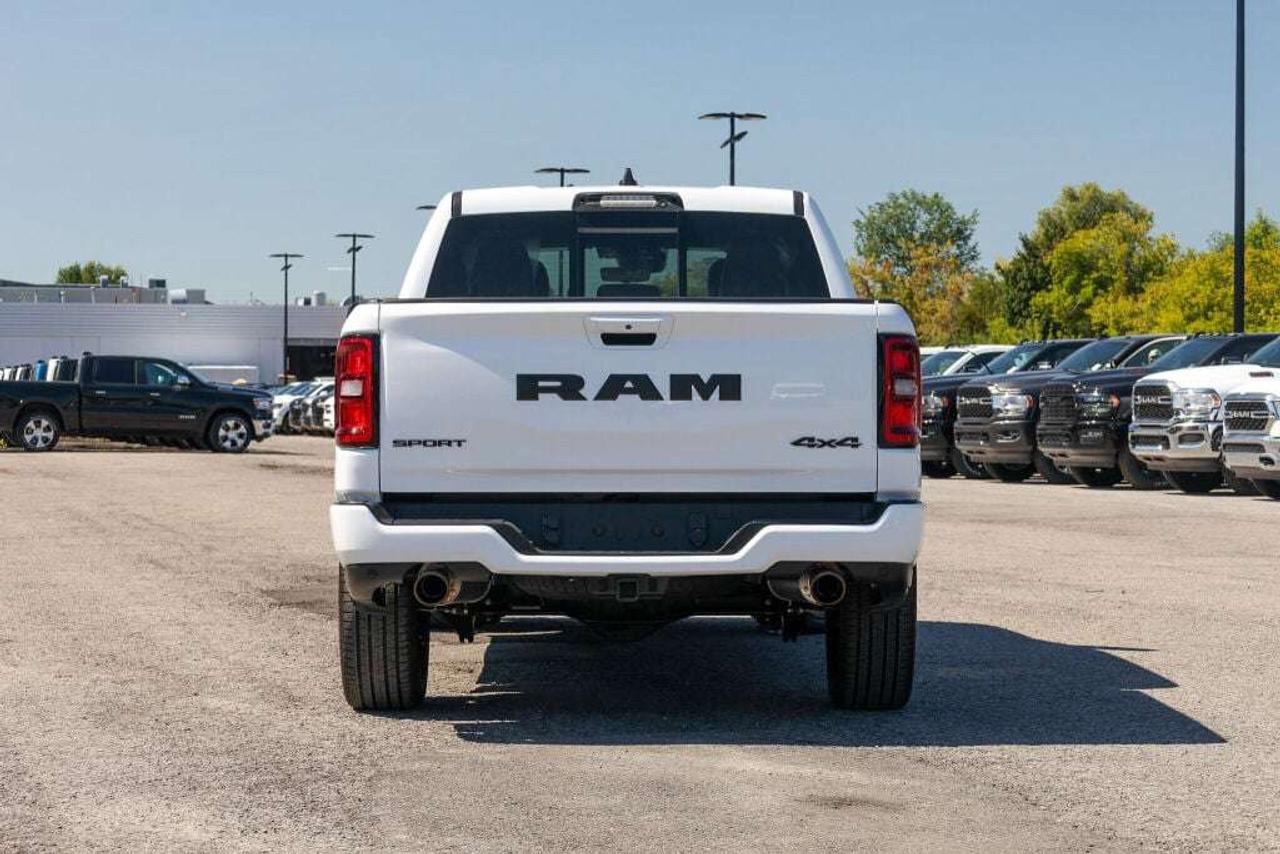 2025 RAM 1500 SPORT Photo