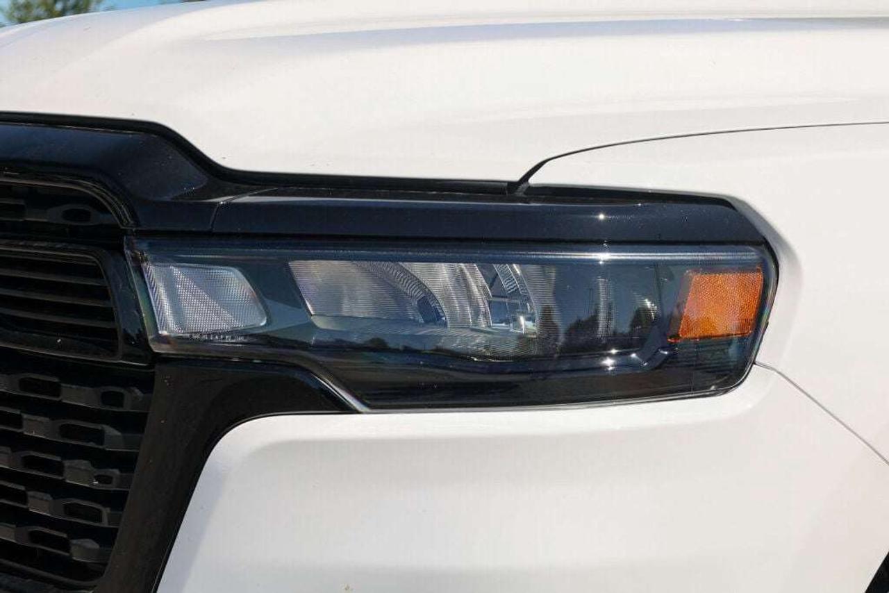 2025 RAM 1500 SPORT Photo