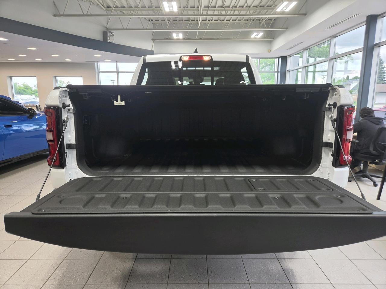 2025 RAM 1500  Photo