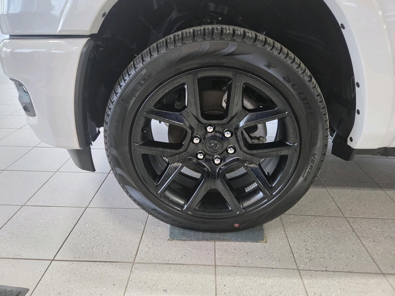 2025 RAM 1500  Photo