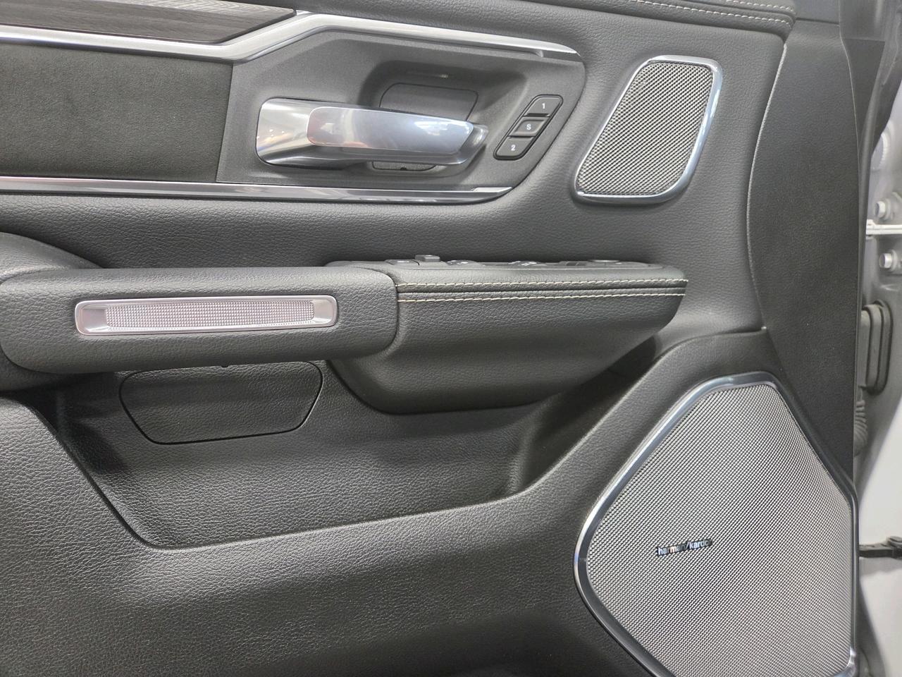 2025 RAM 1500  Photo