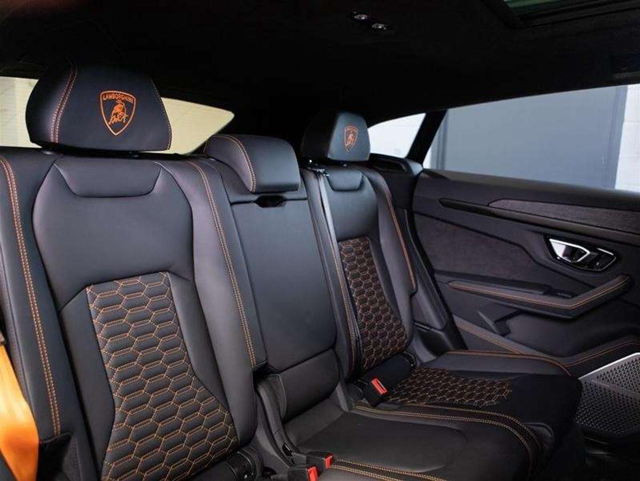 2024 Lamborghini Urus S Photo