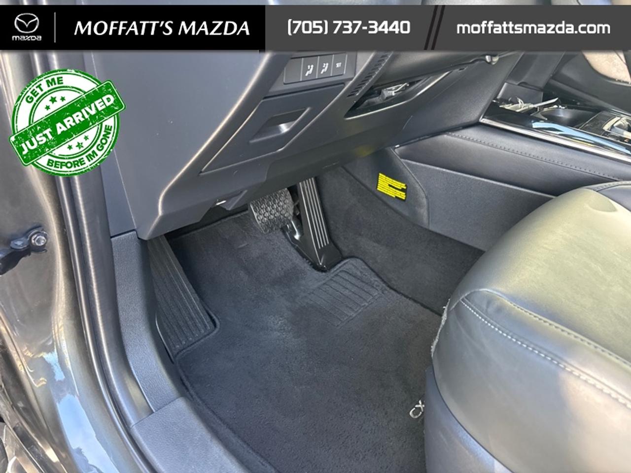 2024 Mazda CX-30 GS Photo