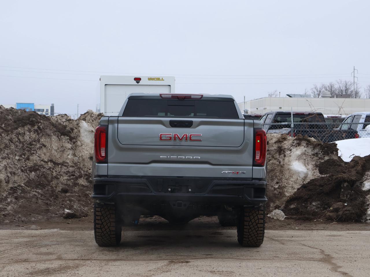 2026 GMC Sierra 1500 AT4X Photo