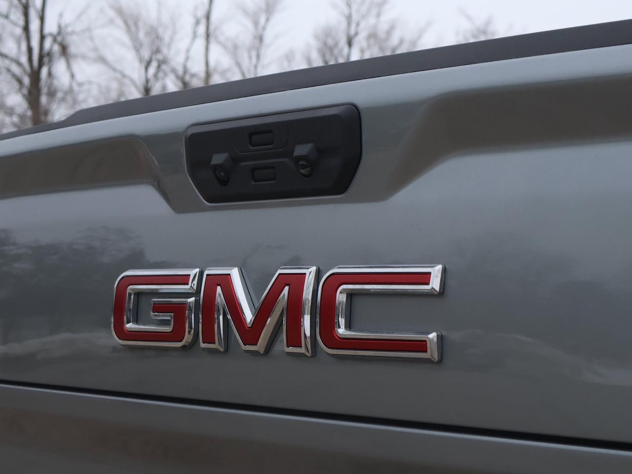 2026 GMC Sierra 1500 AT4X Photo