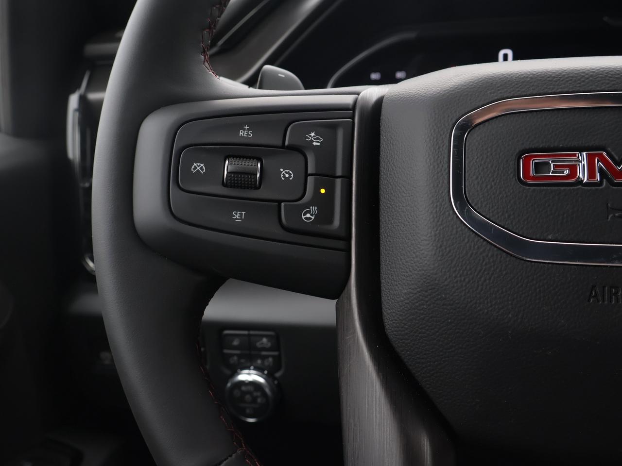 2026 GMC Sierra 1500 AT4X Photo