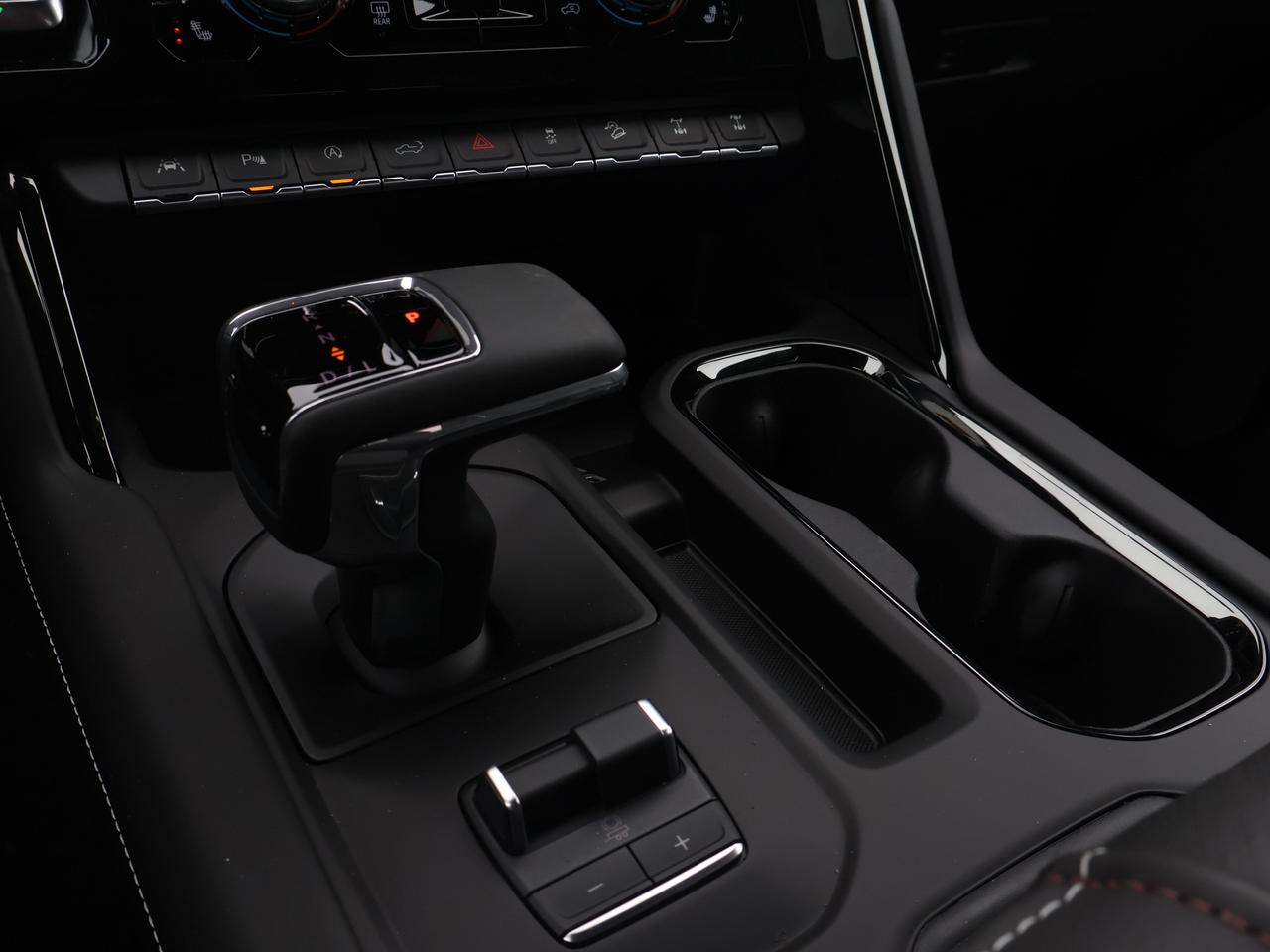 2026 GMC Sierra 1500 AT4X Photo