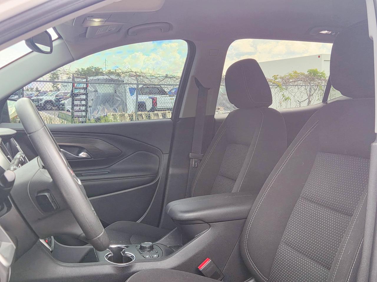 2024 GMC Terrain SLE Photo