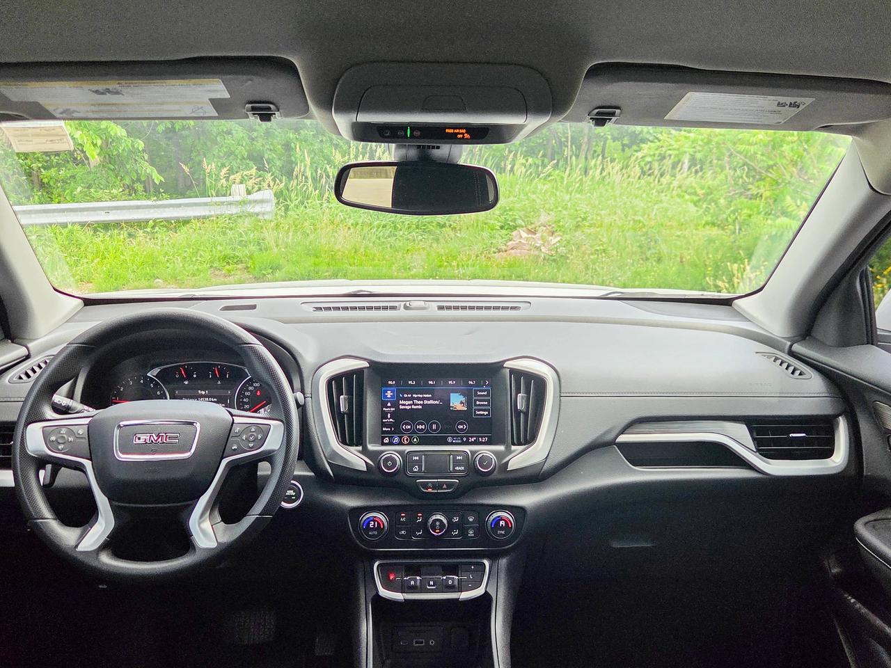 2024 GMC Terrain SLE Photo