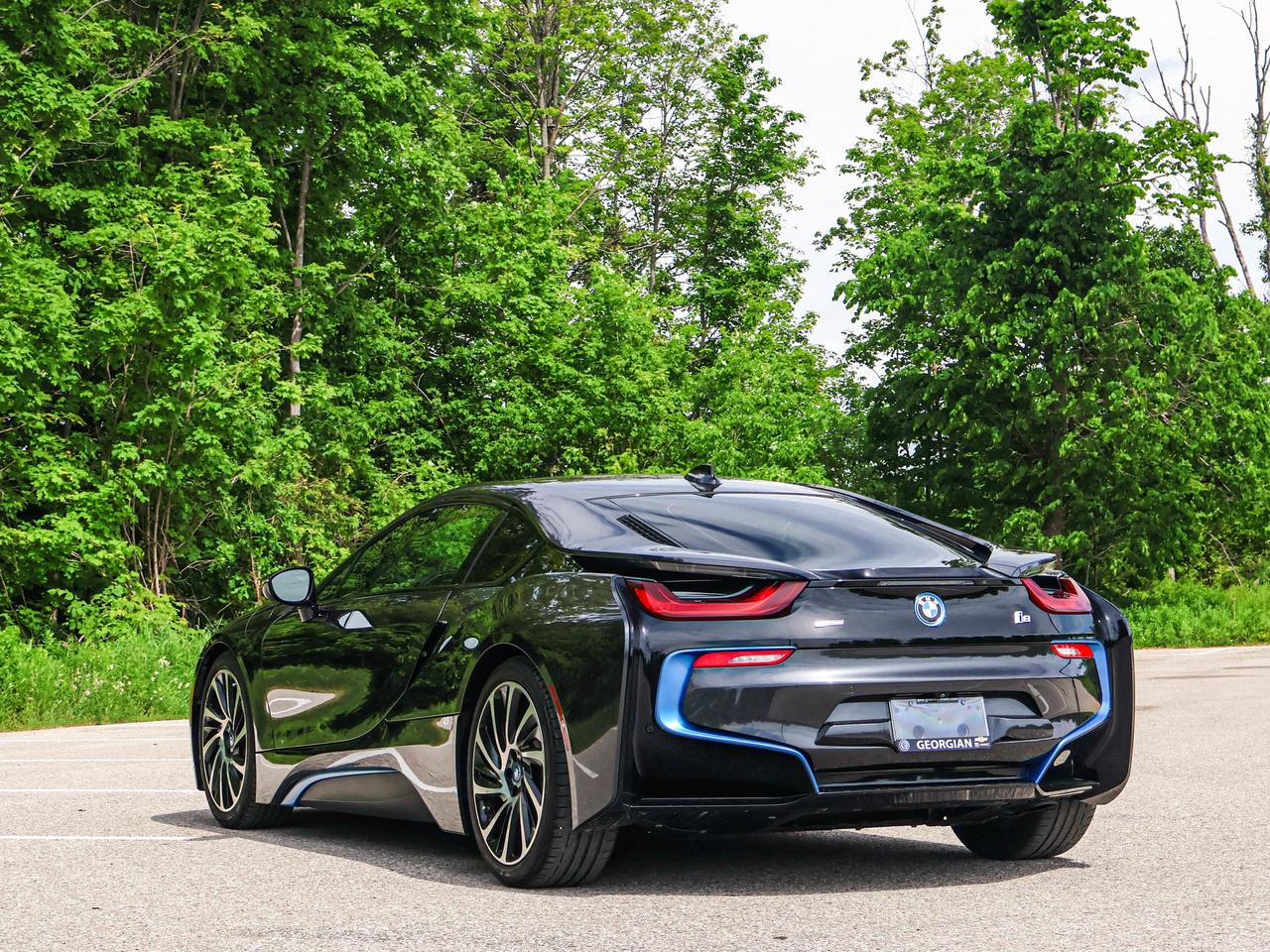 2015 BMW i8  Photo