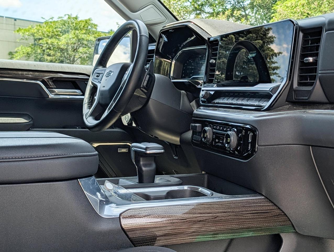 2025 Chevrolet Silverado 1500 LT Trail Boss Photo