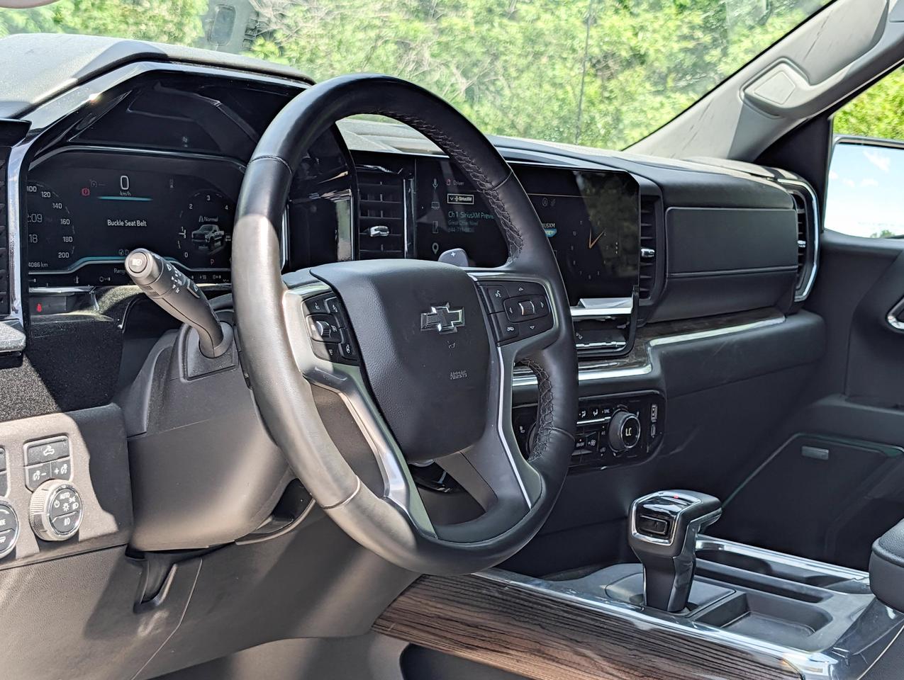 2025 Chevrolet Silverado 1500 LT Trail Boss Photo