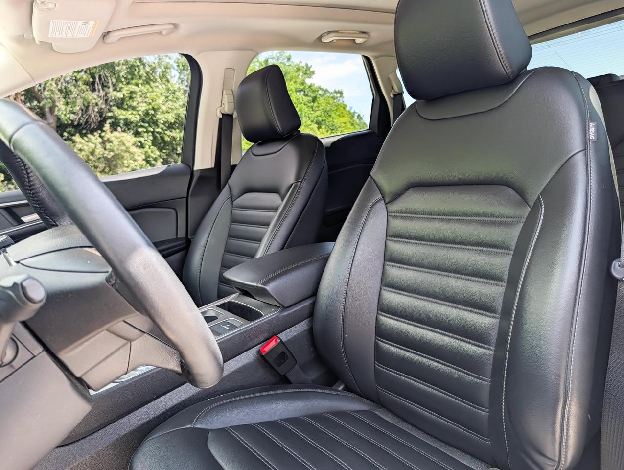 2023 Ford Edge SEL Photo