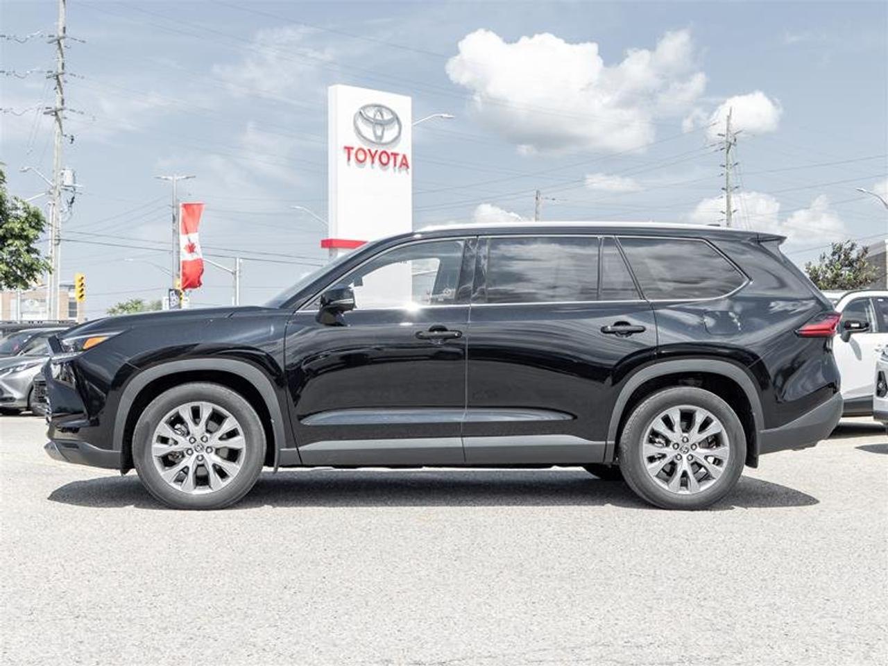 2025 Toyota Grand Highlander Limited AWD Pano Sunroof | Backup Cam | Navi | Heated Seats | JBL Audio | Wireless Charging | Limited Photo