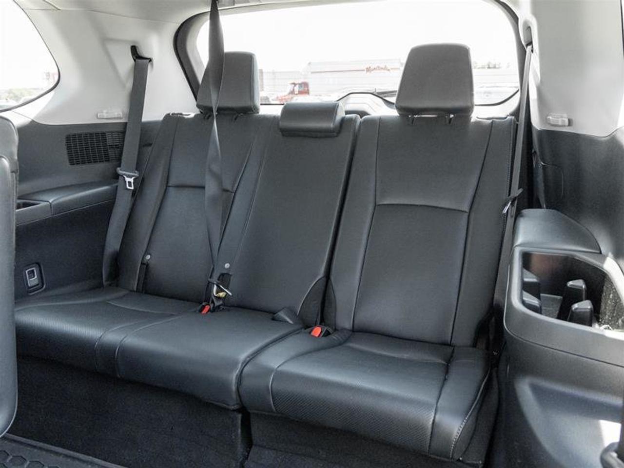 2025 Toyota Grand Highlander Limited AWD Pano Sunroof | Backup Cam | Navi | Heated Seats | JBL Audio | Wireless Charging | Limited Photo