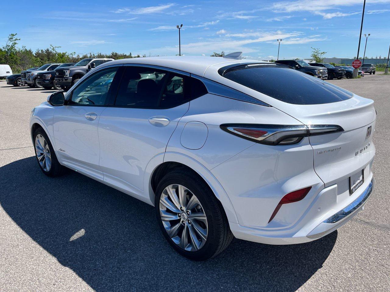 2024 Buick Envista AVENIR FWD Photo