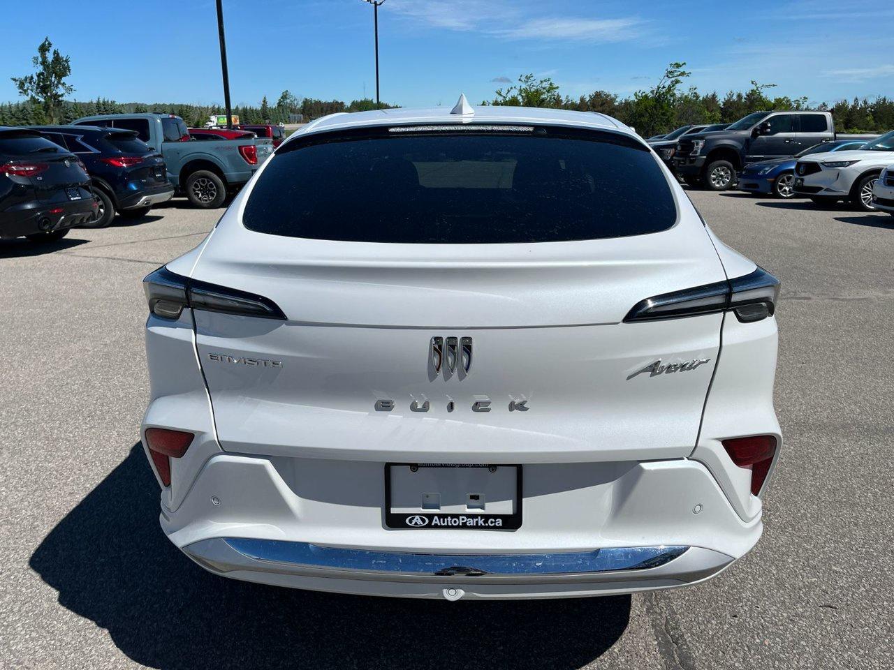 2024 Buick Envista AVENIR FWD Photo