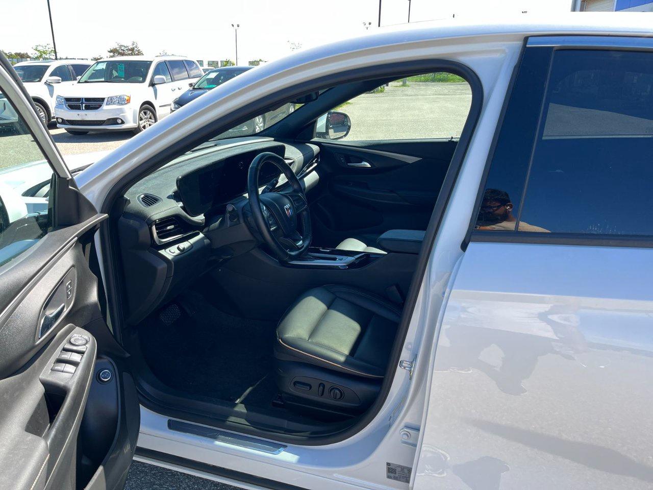 2024 Buick Envista AVENIR FWD Photo