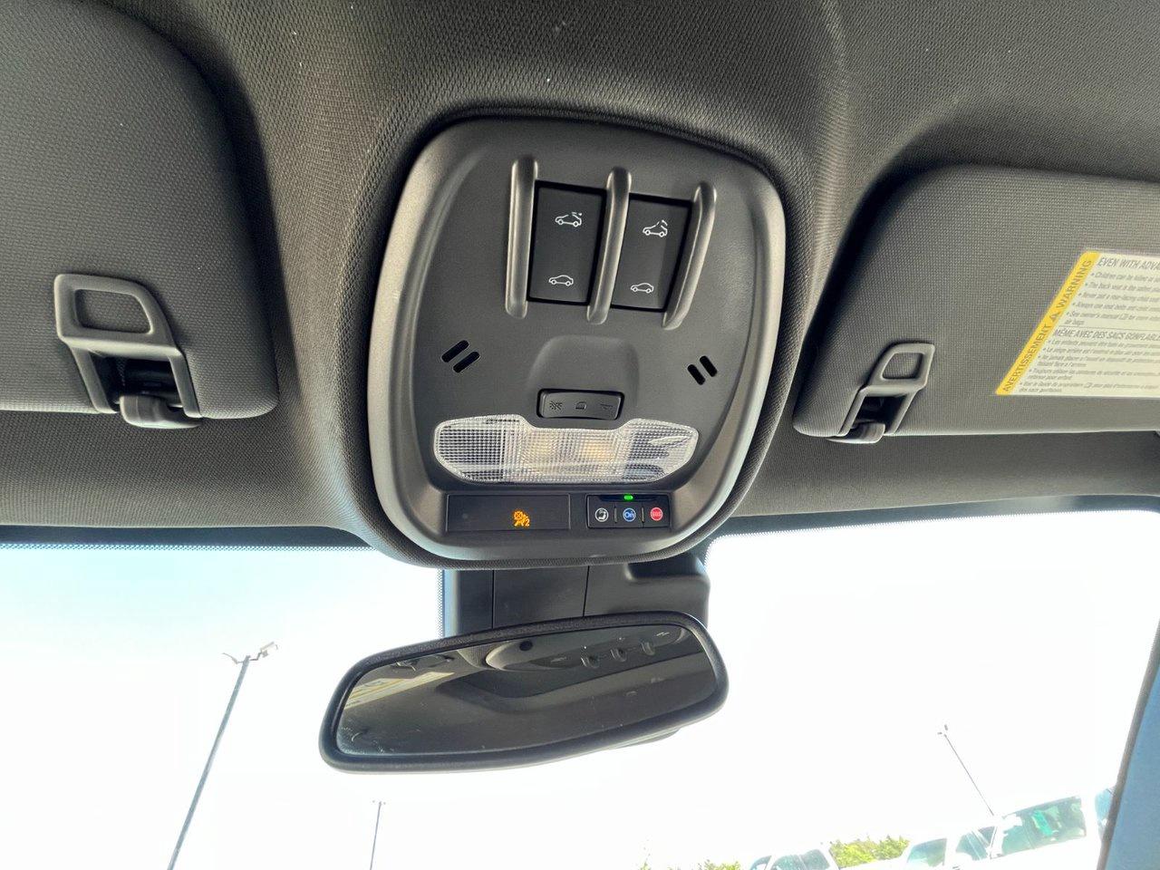 2024 Buick Envista AVENIR FWD Photo