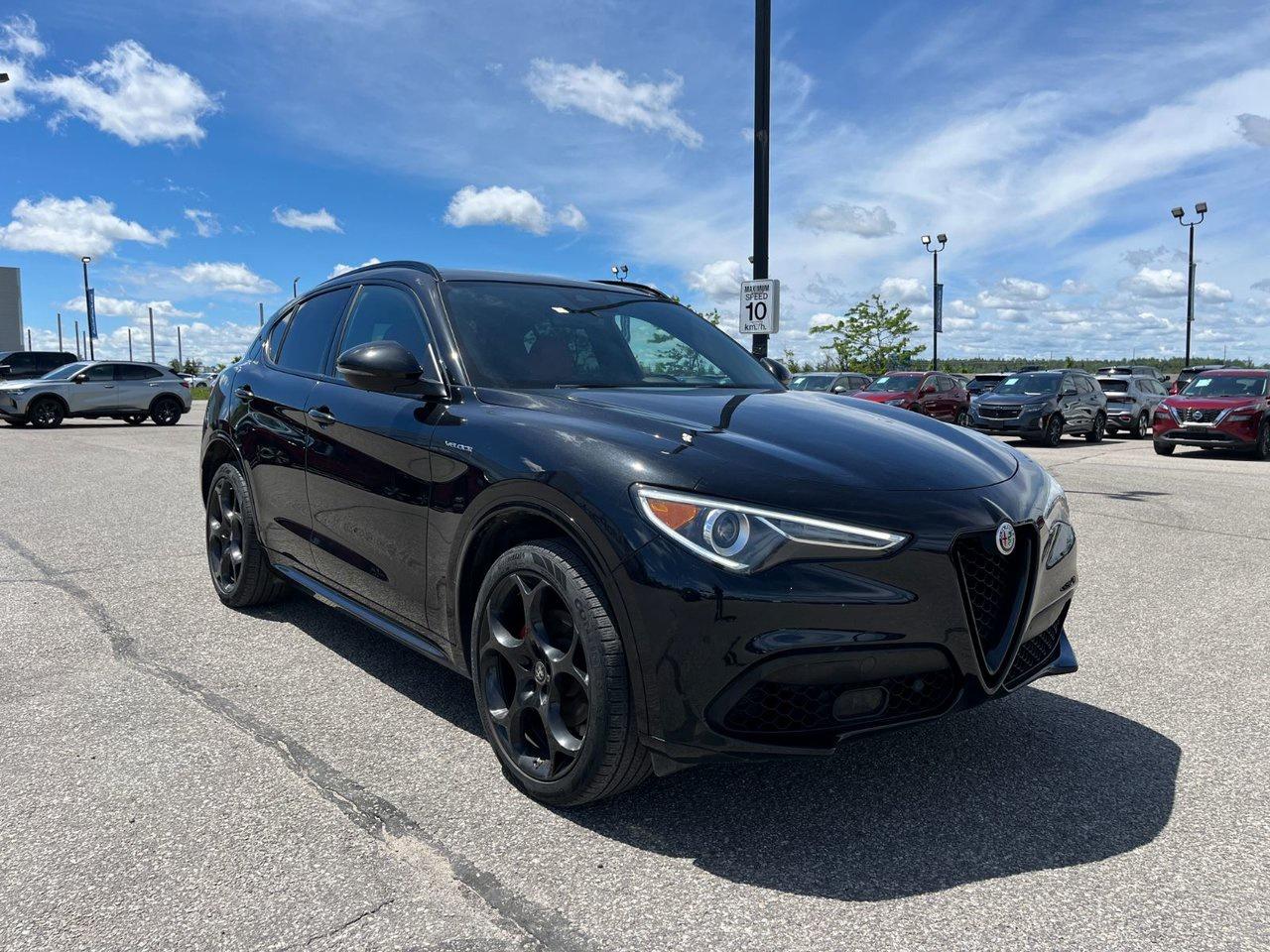 2023 Alfa Romeo Stelvio Veloce AWD Photo