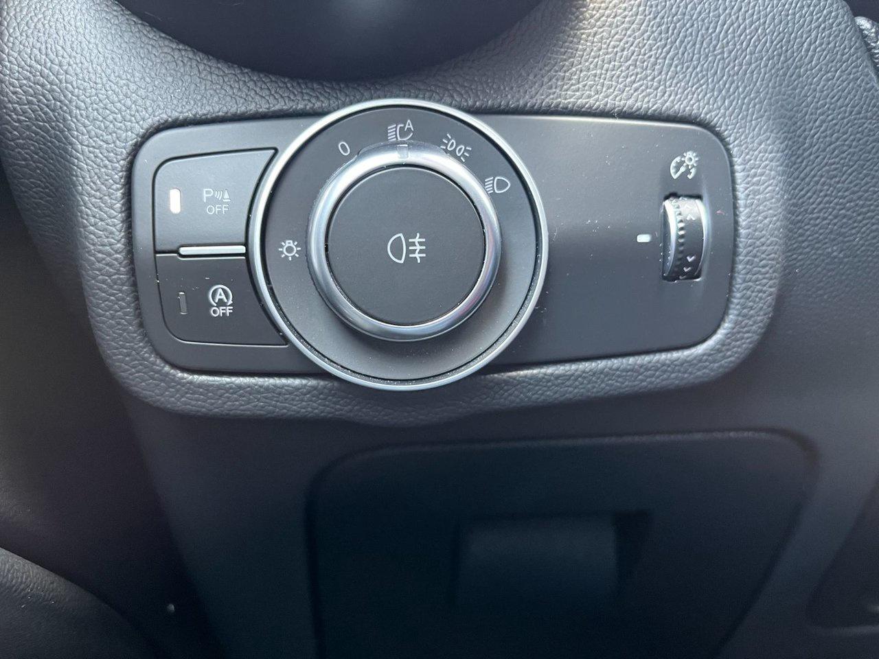 2023 Alfa Romeo Stelvio Veloce AWD Photo