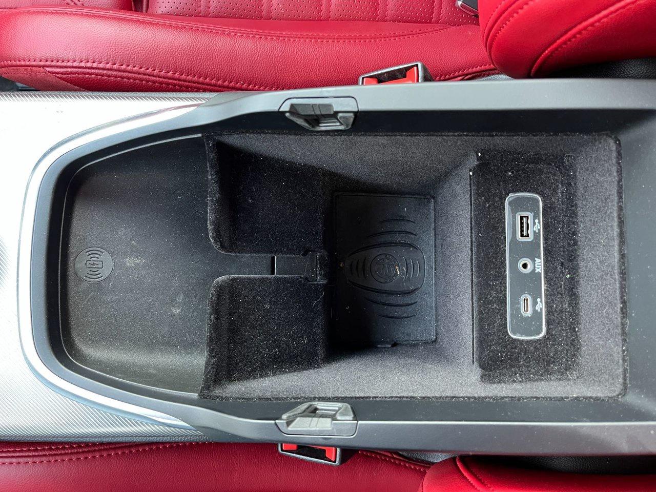 2023 Alfa Romeo Stelvio Veloce AWD Photo
