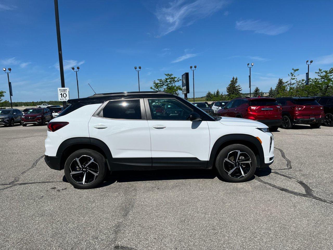 2022 Chevrolet TrailBlazer AWD 4dr RS Photo