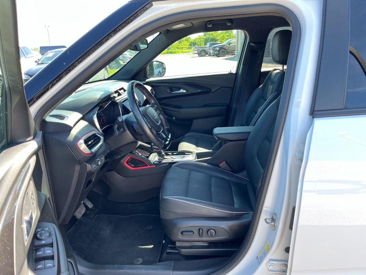 2022 Chevrolet TrailBlazer AWD 4dr RS Photo