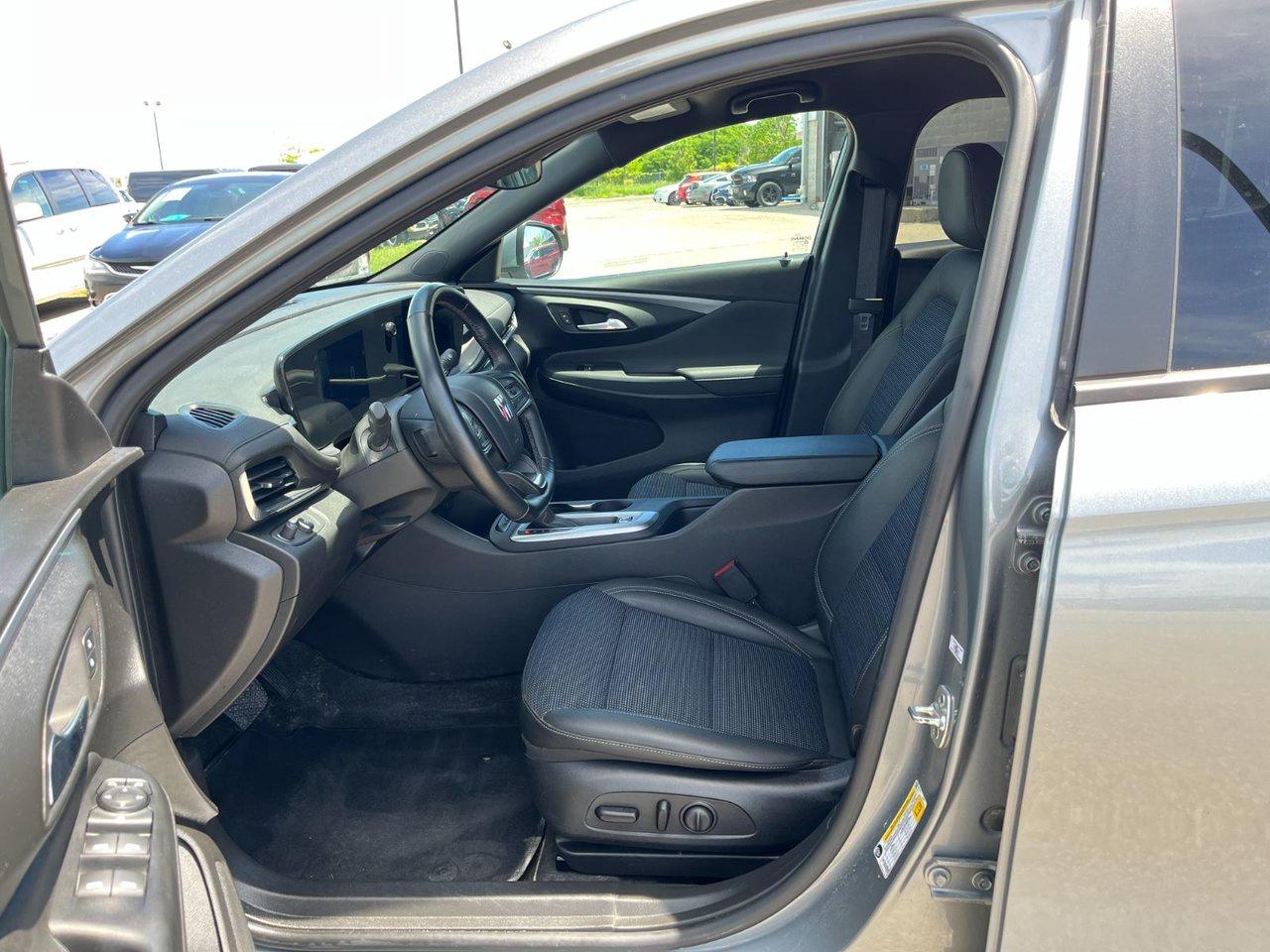 2024 Buick Envista FWD 4dr Preferred Photo