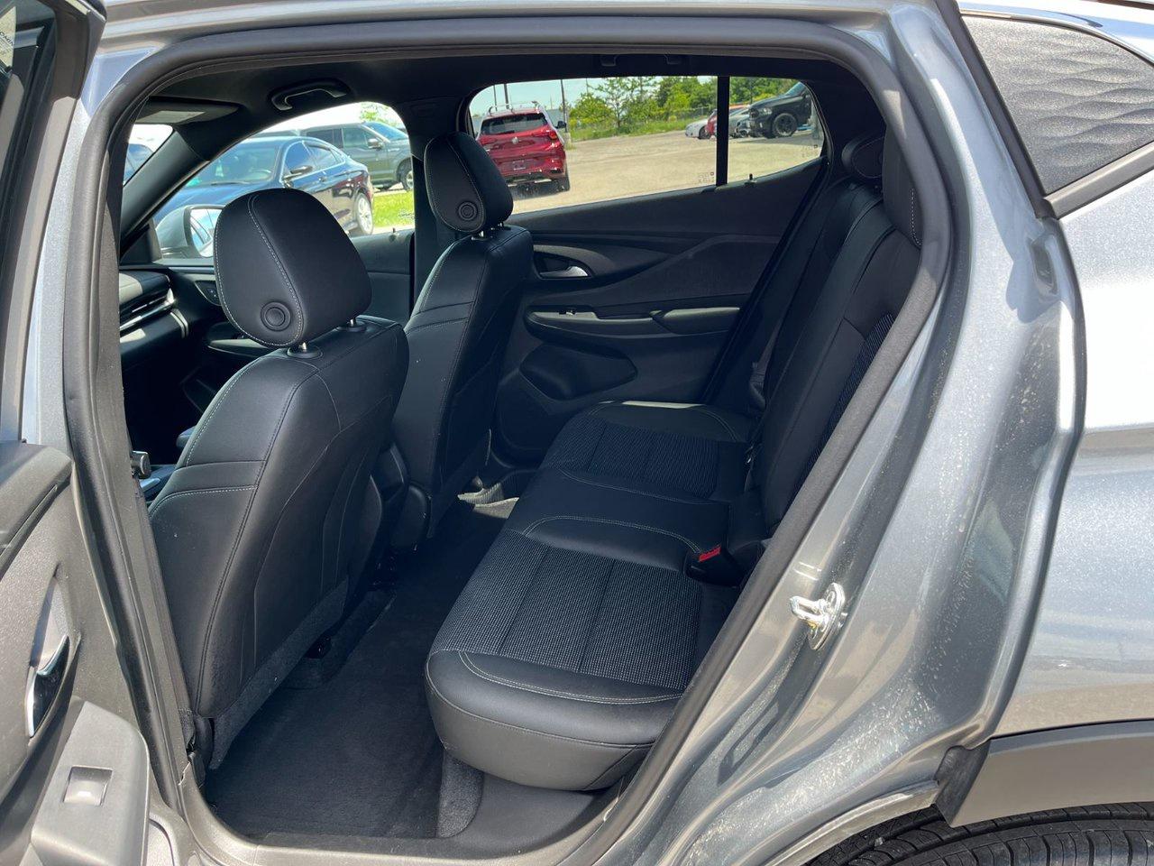 2024 Buick Envista FWD 4dr Preferred Photo