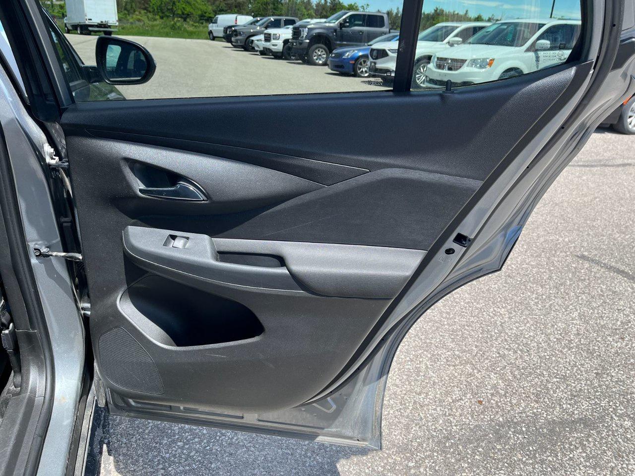 2024 Buick Envista FWD 4dr Preferred Photo