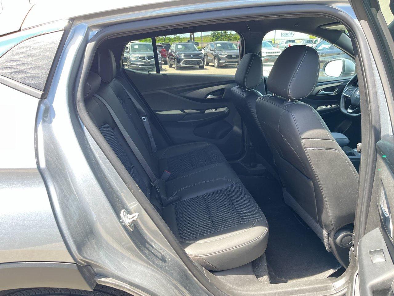 2024 Buick Envista FWD 4dr Preferred Photo