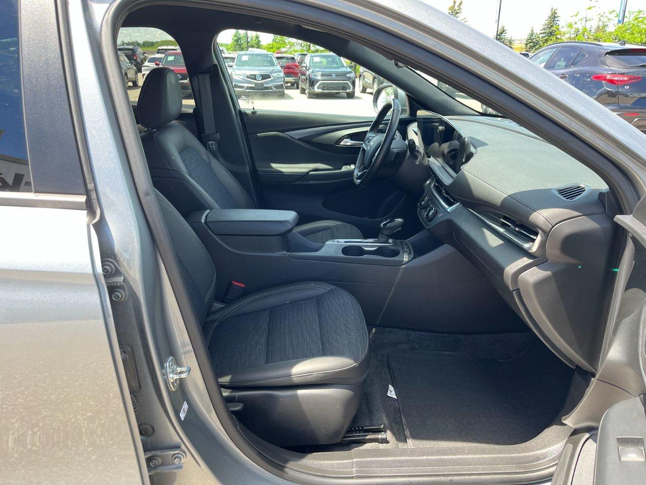 2024 Buick Envista FWD 4dr Preferred Photo