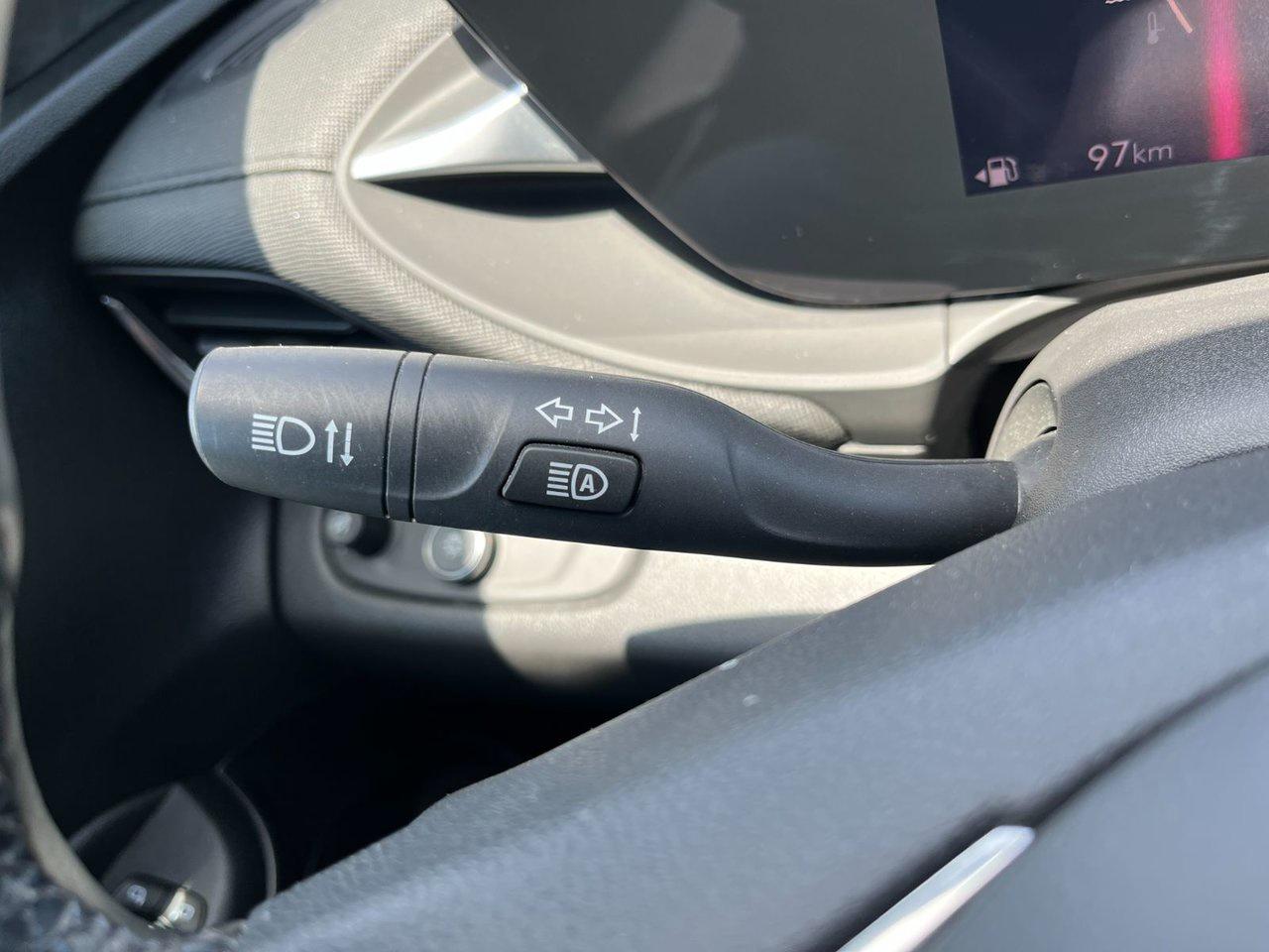 2024 Buick Envista FWD 4dr Preferred Photo