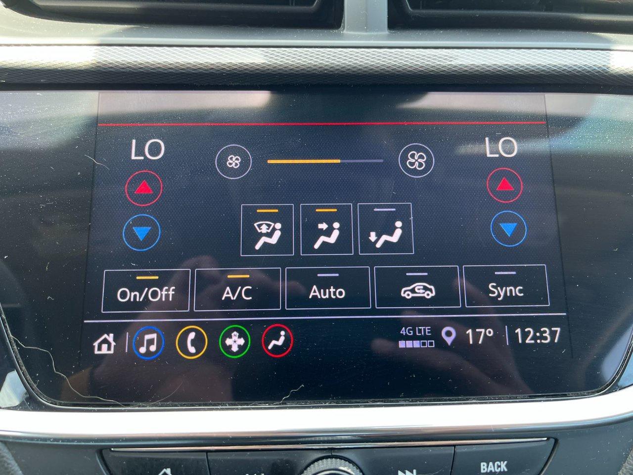 2022 Buick Encore GX AWD 4dr Select Photo