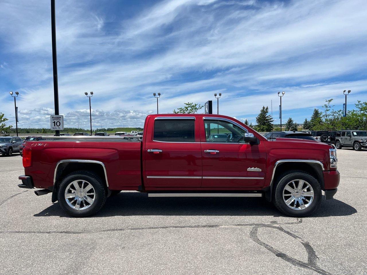 2018 Chevrolet Silverado 1500 4WD Crew Cab 153.0 High Country Photo