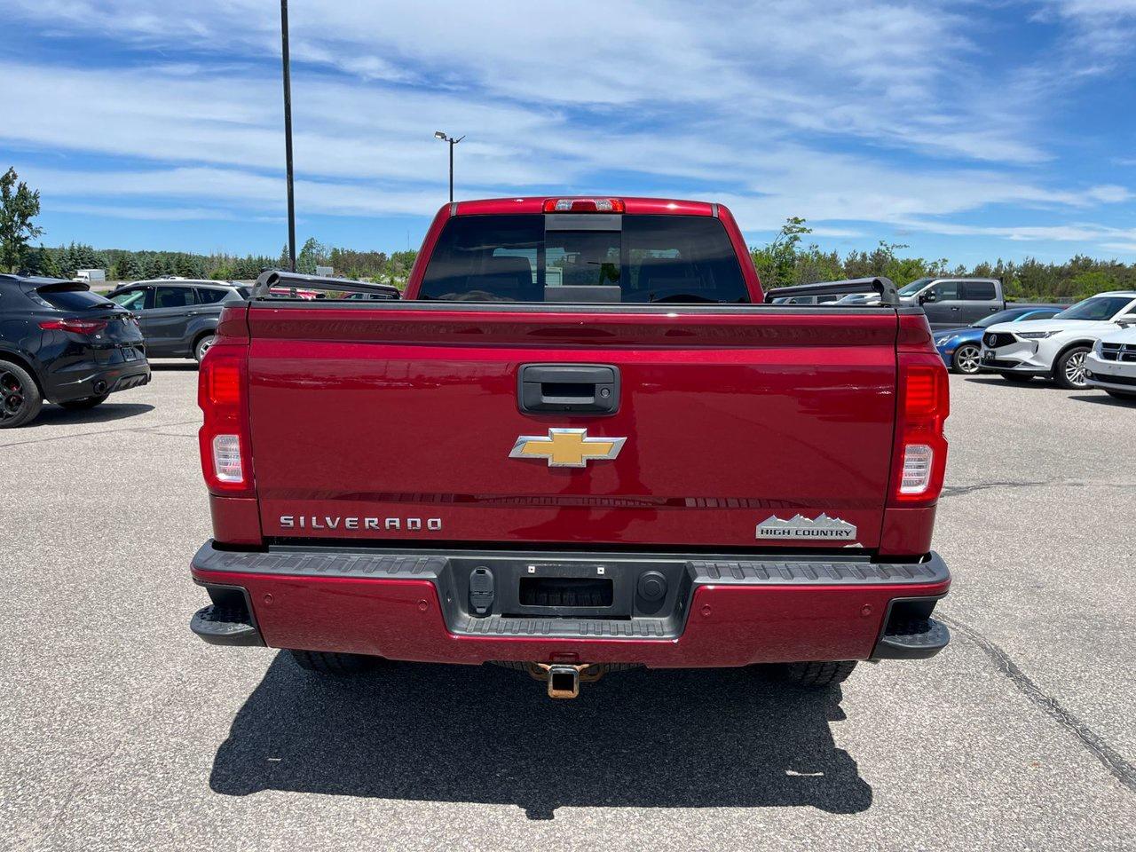 2018 Chevrolet Silverado 1500 4WD Crew Cab 153.0 High Country Photo