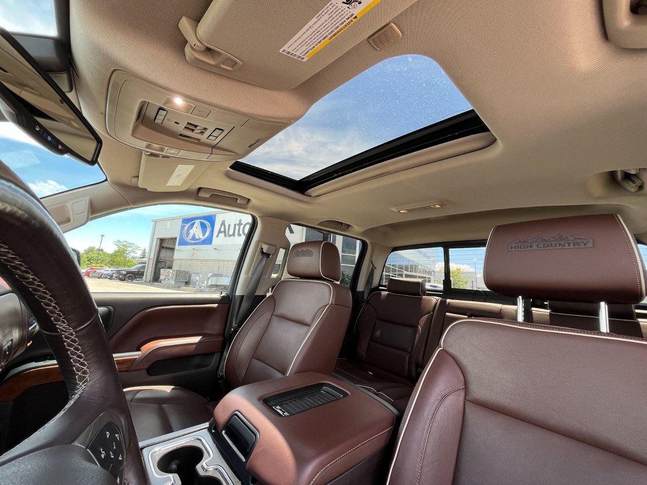 2018 Chevrolet Silverado 1500 4WD Crew Cab 153.0 High Country Photo