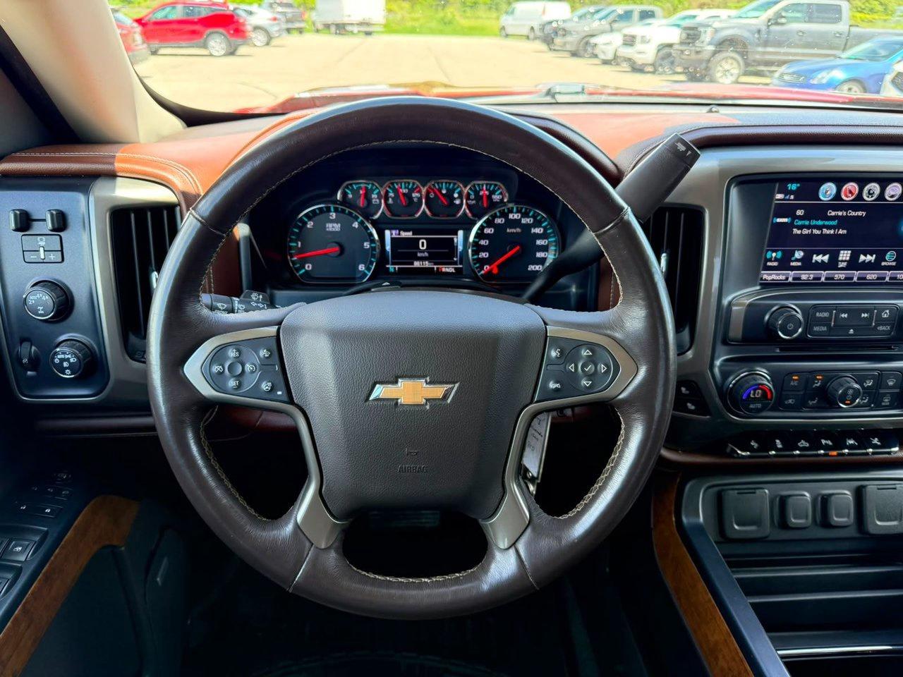 2018 Chevrolet Silverado 1500 4WD Crew Cab 153.0 High Country Photo