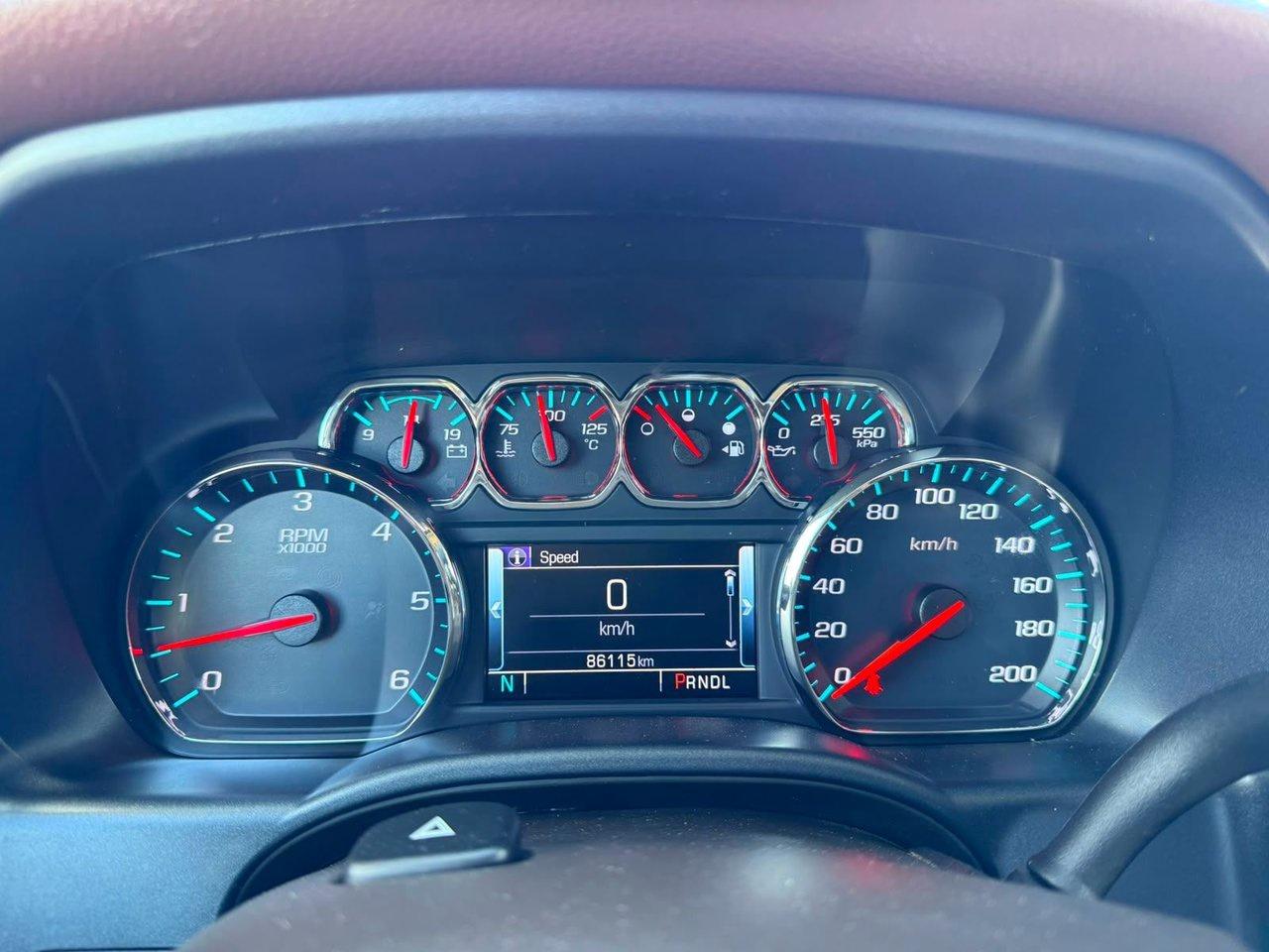 2018 Chevrolet Silverado 1500 4WD Crew Cab 153.0 High Country Photo